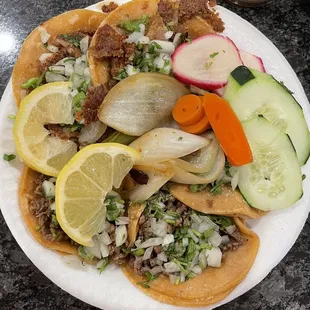 3 asada tacos 2 tripas