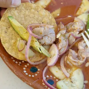 THEY DEVEIN THE SHRIMP