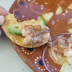 FIRST TIME TRYING THIS PLACE EVEN MY DAUGHTER  ENJOYED HER ORDER