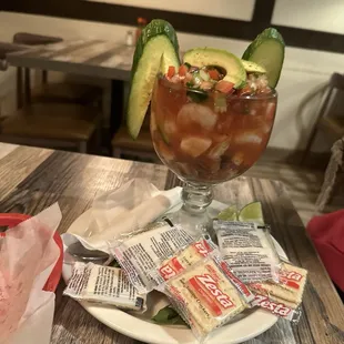 Coctel de Pulpo y camarón