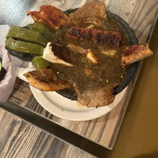 Molcajete Mixto Caliente