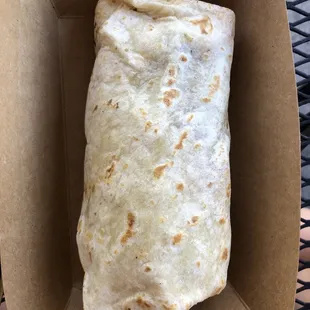 Decent sized burrito but needs some sabor, ¿sabes?