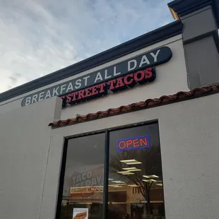 Breakfast All Day!!!