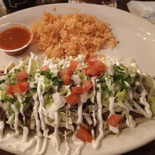Huarache with carne asada.