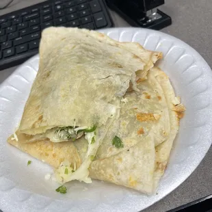 Tripas Quesadilla