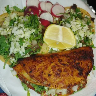 1 taco barbacoa, 1 taco asada &amp; 1 taco caveza