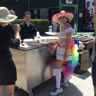 I had a great experience with Tacos Zapata!  My party was a hit thanks to these guys!