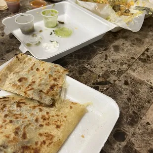 Asada quesadilla and carne asada fries 3