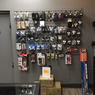 Muzzle devices and cleaning kits