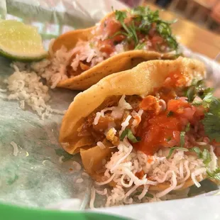 The worst chicken tacos ever no seasoning at all season your meat please I have to add seasoning and salsa