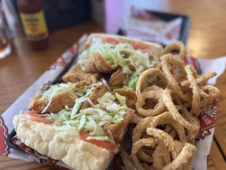 Uncle T's Oyster Bar