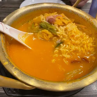 HSBC Army Ramen
