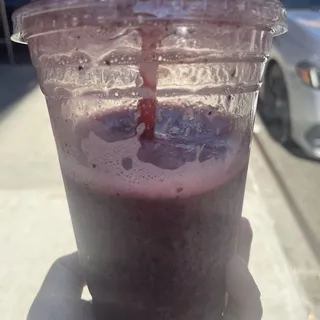 Fresh Blueberry Banana Smoothie