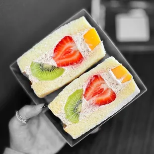 Seasonal Fruit sando