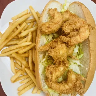 Popcorn Shrimp Poboy