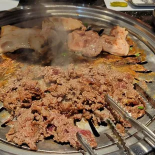 Beef bulgogi and chicken