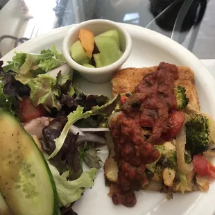 Vegetable tart with salad