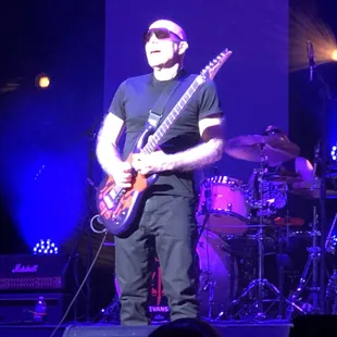Joe Satriani Oct 2022