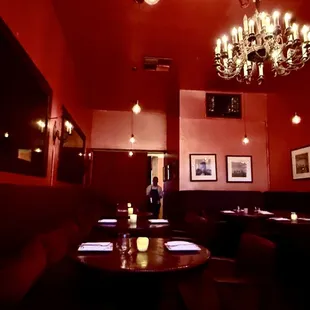 Inside | decor | chandelier