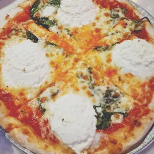 Spinach and Ricotta Pizza