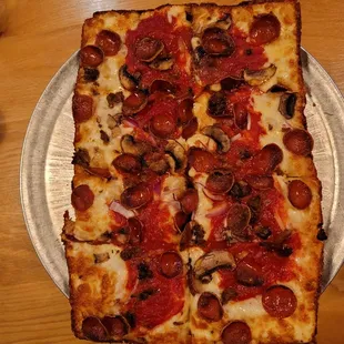 Detroit Deep Dish