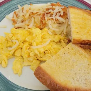 old reliable.. 2 eggs, toast &amp; hashbrowns