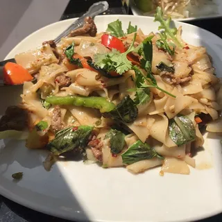 Drunken Noodle