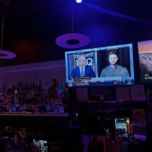 Multiple TV spaces, great for watching a game