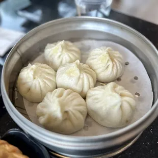 Pork and pickled veg steamed bao