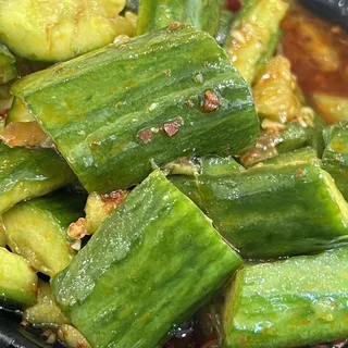 Cucumber With Garlic Sauce