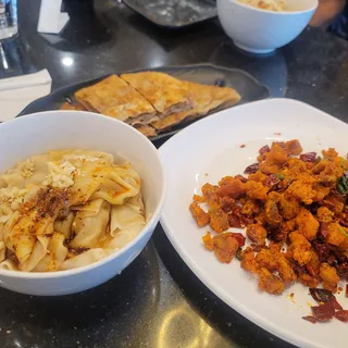 Diced Chicken With Chili And Pepper