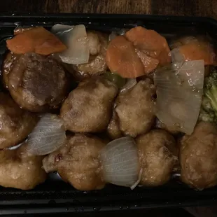 Mandarin Pork has lots of breading &amp; very sweet but pork was quality. Was good. Came with rice too.