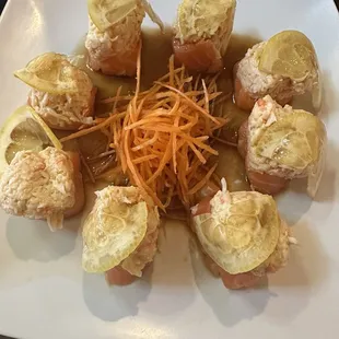 Salmon Crown Roll