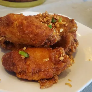 Salt & Pepper Chicken Wings (10 Pcs)