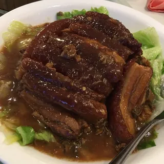 Steamed Pork Belly with Preserved Greens