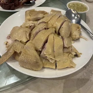 Steamed Chicken with Special Chinese Herbs (Half)