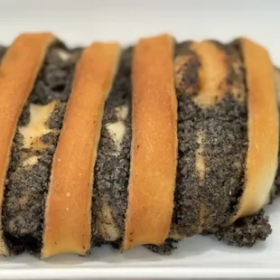 Sesame walnut