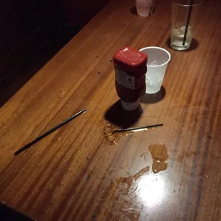 Waited for 30 mins for having cleaned this table!!!