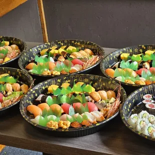 sushi and sashimi, interior