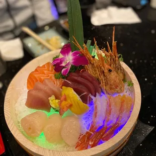 Sashimi &amp; Chef's Special Roll