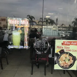 Owned by le croissant dore