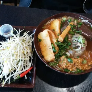 Bun Rieu