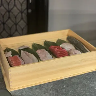 sushi and sashimi, sushi, sashimi, food