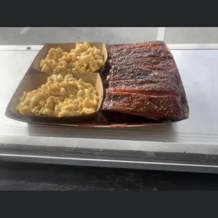 Ribs and mac