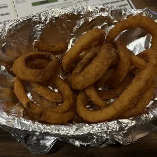 Onion rings fried perfectly