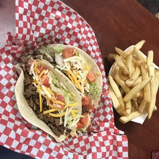 $1 Taco&apos;s Monday&apos;s @tailgatorsgrill