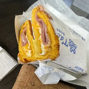 Ham egg and cheese breakfast sandwich with medianoche bread "bien tostado"