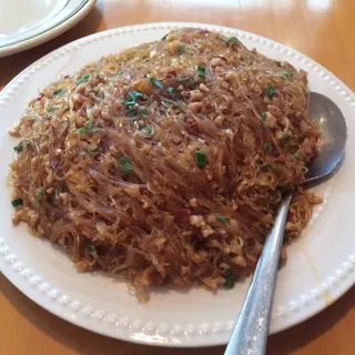 Glass Noodles Topped with Minced Pork