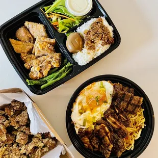 Fried Pork Chop Bento Popcorn Chicken Noodle with Black Pepper Sauce + Meat (Sweet Short Ribs)