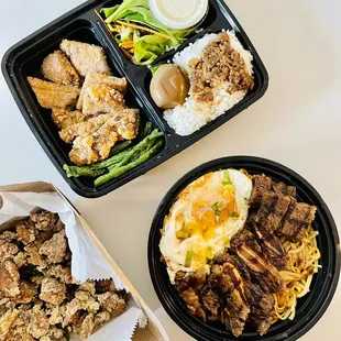 Fried Pork Chop Bento Popcorn Chicken Noodle with Black Pepper Sauce + Meat (Sweet Short Ribs)